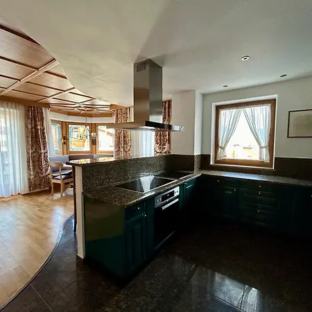 145m2ferienwohnung Haas Lägenhet *